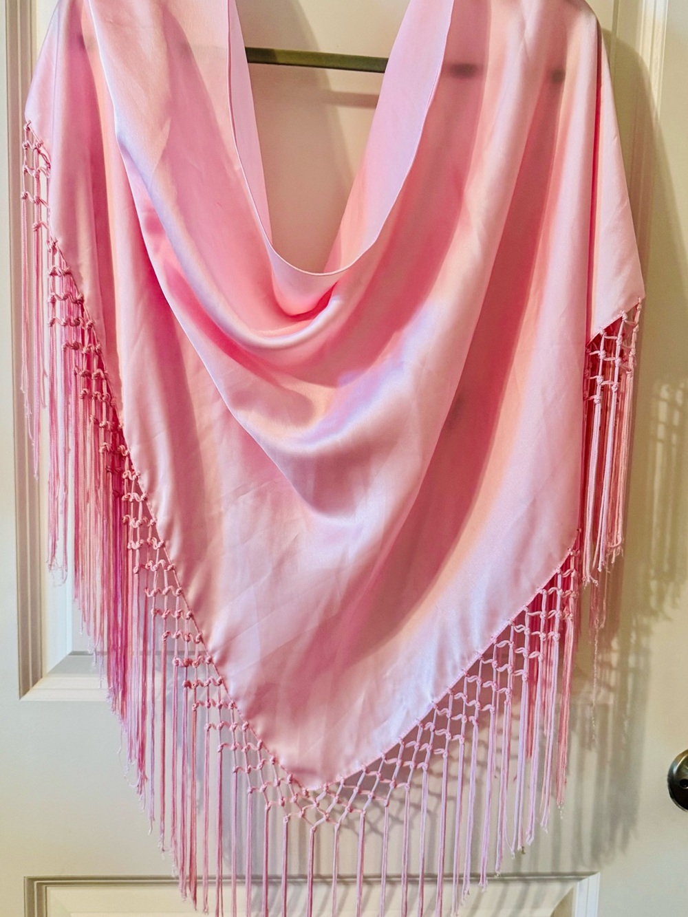 Jones New York Pink Fringed Shawl Scarf - Elegant Women’s Accessory